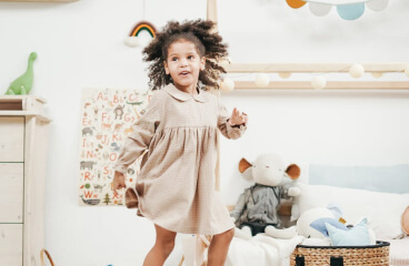 2-3-saal-ke-bachche-me-autism-ke-early-signs